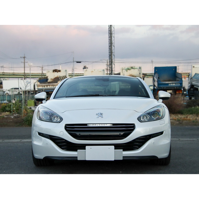 Peugeot(プジョー)のプジョー　RCZ  後期型　全国最安値　極上車　社外ナビ　地デジ　車検6年6月☆ 自動車/バイクの自動車(車体)の商品写真