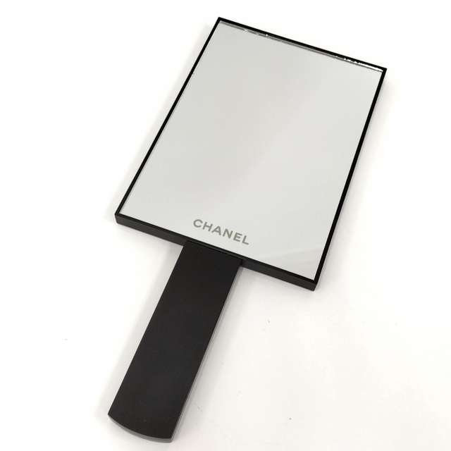 CHANEL(シャネル)のCHANEL ハンドミラー 鏡 ブラック レディースのファッション小物(ミラー)の商品写真
