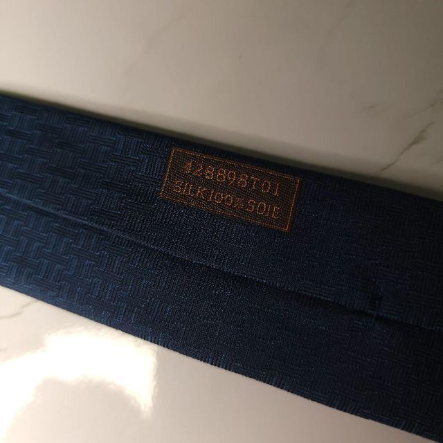 超美品 HERMES エルメス ネイビー Hロゴ総柄 刺繍 シルク やぎ座