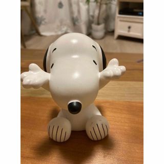 スヌーピー(SNOOPY)の【スヌーピー】めがね置き(置物)