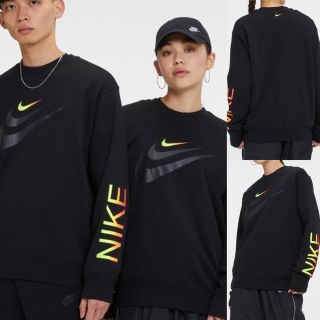 ナイキ(NIKE)の2xL 【NIKE】ブラック×マルチカラー　トレーナー【ナイキ】(スウェット)