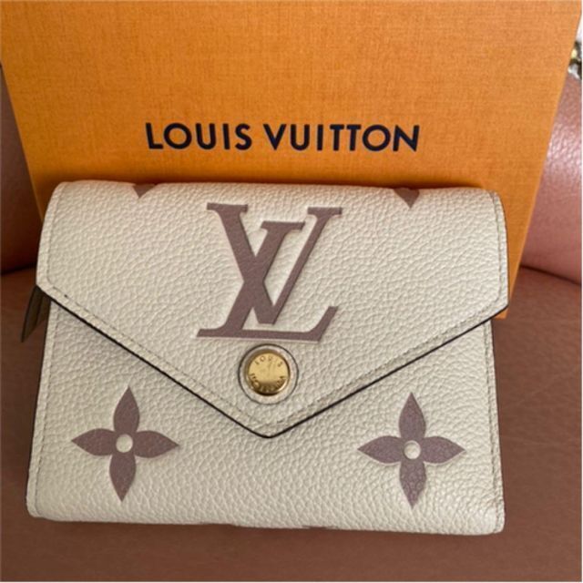 LOUIS VUITTON - ◆ルイヴィトン☆ポルトフォイユ・ヴィクトリーヌ・ウォレット折り財布☆ミニ財布◆