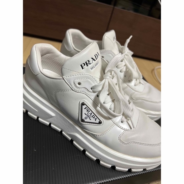 PRADA プラダ　スニーカー