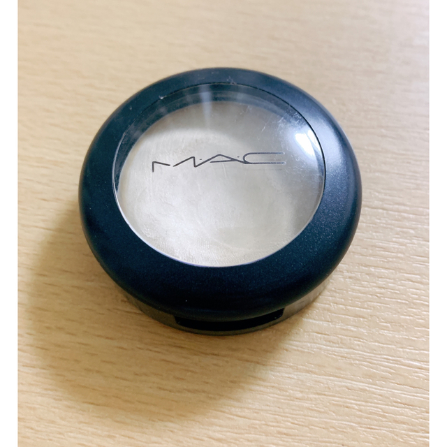 MAC(マック)のMAC クリームカラーベース　パール コスメ/美容のベースメイク/化粧品(アイシャドウ)の商品写真