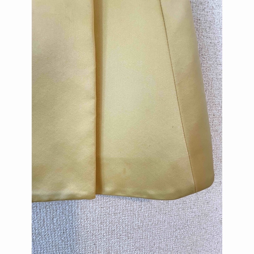 PRADA(プラダ)のPRADA プラダ ミニスカート　イエロー レディースのスカート(ミニスカート)の商品写真