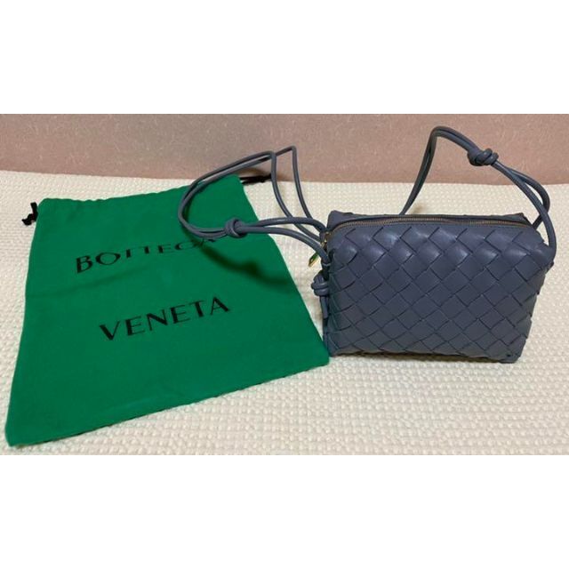 割引価格 Bottega Veneta - ボッテガヴェネタ ショルダーバッグ ループ