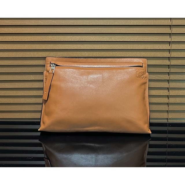 LOEWEロエベ　ブラウン　T POUCH Tポーチ　クラッチバッグ