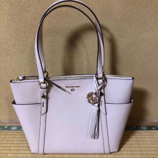 マイケルコース(Michael Kors)の最終値下げ　新品　マイケルコース　トートバック　ピンク(トートバッグ)