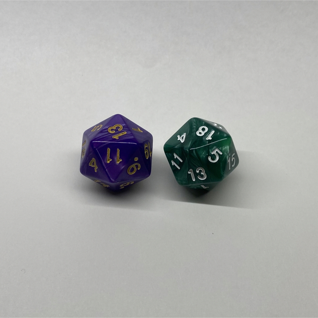 TRPG DICE (TRPG用 多面ダイス 20面体グリーン＆パープル) エンタメ/ホビーのテーブルゲーム/ホビー(その他)の商品写真