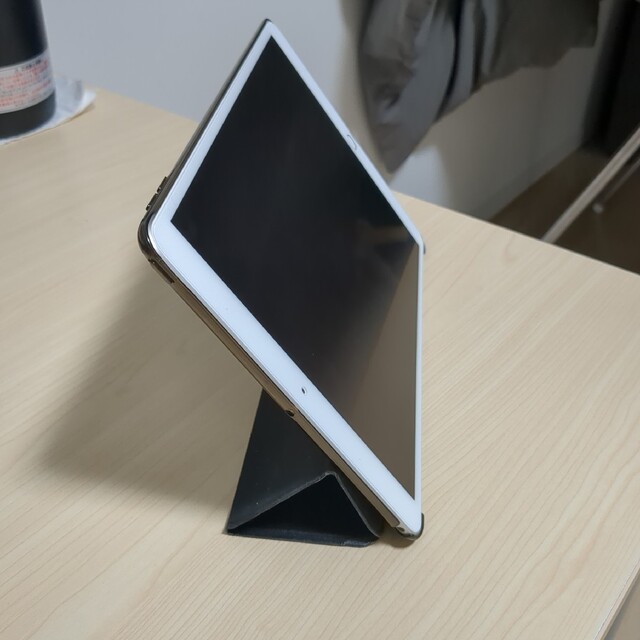 【美品】iPad Air 第3世代 WiFi 64GB ホワイト 3