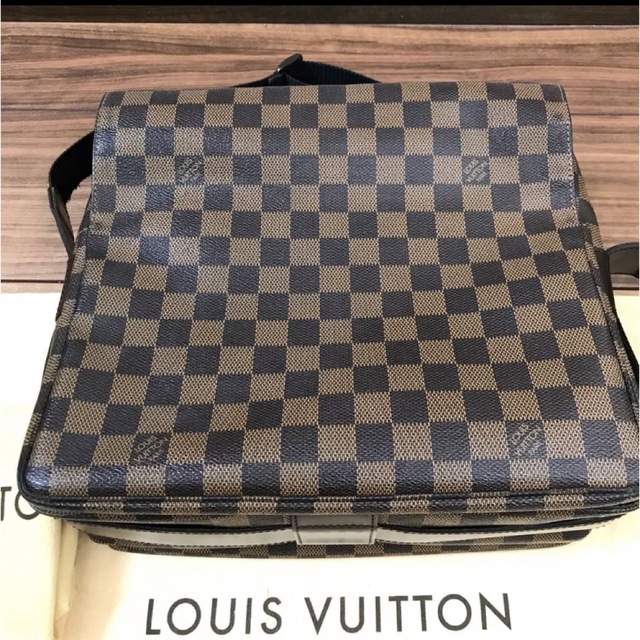 LOUIS VUITTON   美品 保存袋付き正規品 ルイヴィトン