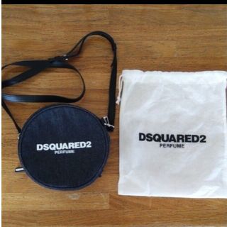 ディースクエアード(DSQUARED2)のDSQUARED2  新品・未使用。ミニショルダーバッグ。(ショルダーバッグ)