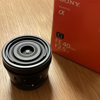 ソニー(SONY)のSONY SEL40F25G フルサイズ　単焦点レンズ　40mm(レンズ(単焦点))