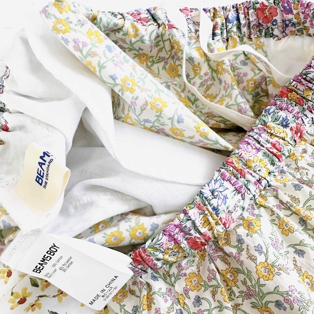 BEAMS BOY(ビームスボーイ)のビームスボーイ　リバティ　花柄　切り替え　スカート　ガーリー　タナローン　春 レディースのスカート(ひざ丈スカート)の商品写真