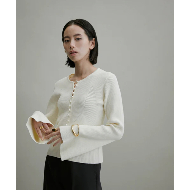 koharu様専用 adam et rope パールボタン コンパクトニット rgtc-me.com