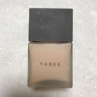 スリー(THREE)の値下げ  THREE  ファンデーション(ファンデーション)