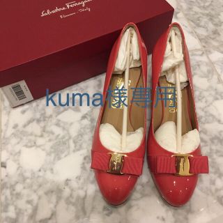 サルヴァトーレフェラガモ(Salvatore Ferragamo)の八万円！一度のみ使用★フェラガモ★リボン パンプス(ハイヒール/パンプス)