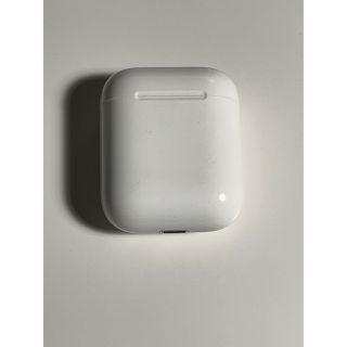 アップル(Apple)の AirPods (ヘッドフォン/イヤフォン)