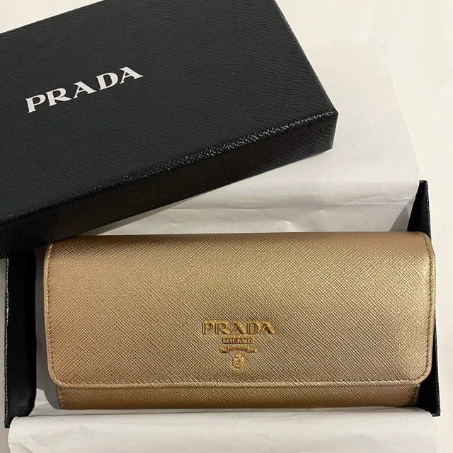 新品　PRADA 長財布