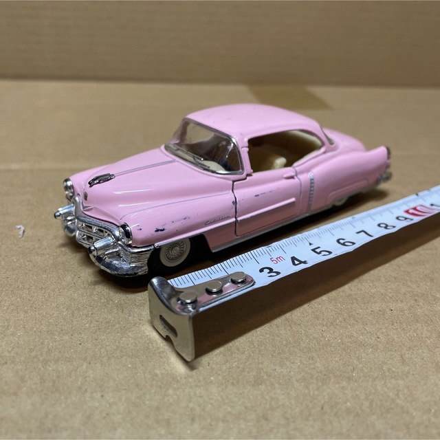 Cadillac(キャデラック)のKiNSMART 1/43 キャデラック　シリーズ62 プルバック　ミニカー  エンタメ/ホビーのおもちゃ/ぬいぐるみ(ミニカー)の商品写真