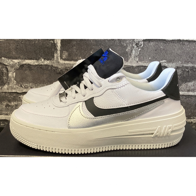 NIKE - NIKE AIR FORCE1 24.5cmナイキ エアフォースワン【新品】の通販