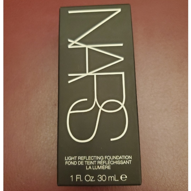 NARS(ナーズ)のNARS ライトリフレクティングファンデーション　2164　OSLO コスメ/美容のベースメイク/化粧品(ファンデーション)の商品写真