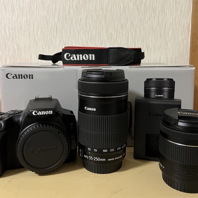 キヤノンCanon EOS kiss x10 値下げします！