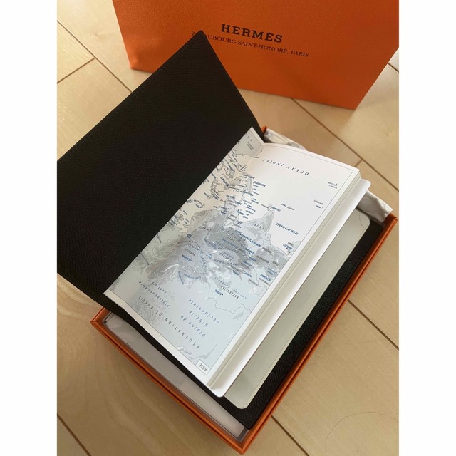 Hermes(エルメス)の《新品未使用》エルメス　HERMES ビジネス手帳　手帳 メンズのファッション小物(手帳)の商品写真