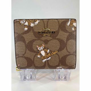 コーチ(COACH)のCOACH  ダンシング キトゥン プリント スナップ ウォレット  CC922(財布)