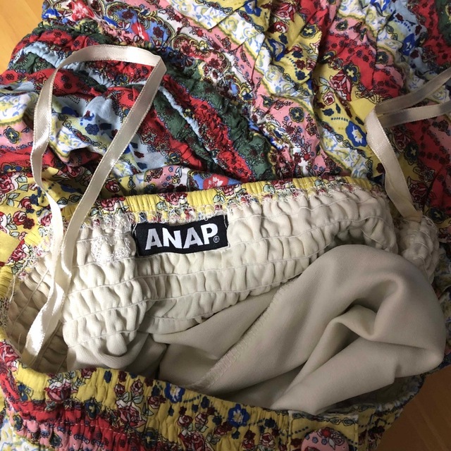 ANAP(アナップ)のANAP アナップ　ベアトップ　チューブトップ レディースのトップス(ベアトップ/チューブトップ)の商品写真