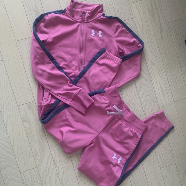 UNDER ARMOUR(アンダーアーマー)のアンダーアーマー　140 キッズ/ベビー/マタニティのキッズ服女の子用(90cm~)(その他)の商品写真