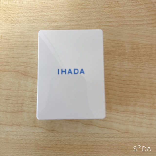 IHADA(イハダ)のイハダ 薬用フェイスプロテクトパウダー コスメ/美容のベースメイク/化粧品(フェイスパウダー)の商品写真