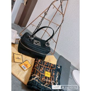 フェンディ(FENDI)のFENDI☆ミニショルダーバッグ(ショルダーバッグ)