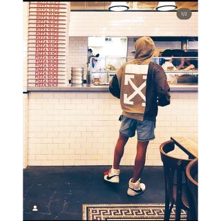 Off-White(カモフラージュ ・ パーカー)のフリマアイテム一覧 Off-White(カモフラージュ ・ パーカー)のフリマアイテム一覧