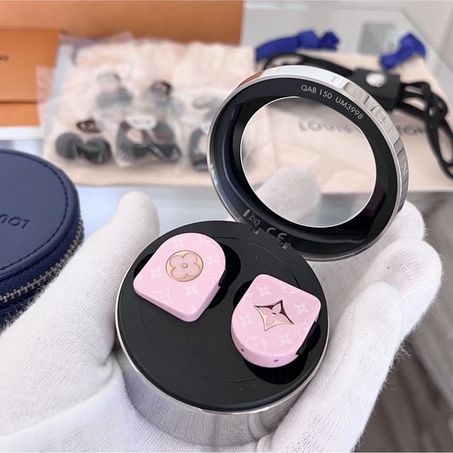 Louis Vuitton Horizon Wireless Earphones QAB150 Pink - US