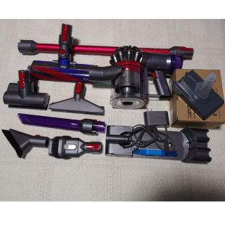 ダイソン(Dyson)の◉ダイソン V8 slim fluffy コードレスクリーナー/美品(掃除機)