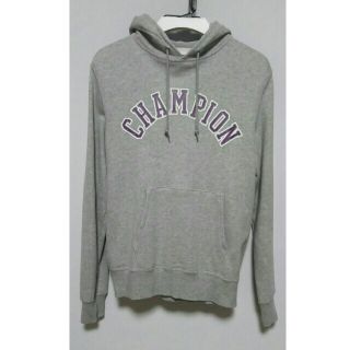 チャンピオン(Champion)のChampion　スウェットパーカー　Mサイズ(パーカー)