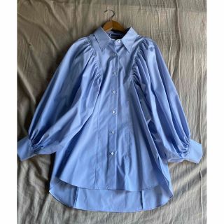 スローブイエナ(SLOBE IENA)のjancidium suzie shirts 水色　新品未使用送料込み(シャツ/ブラウス(長袖/七分))