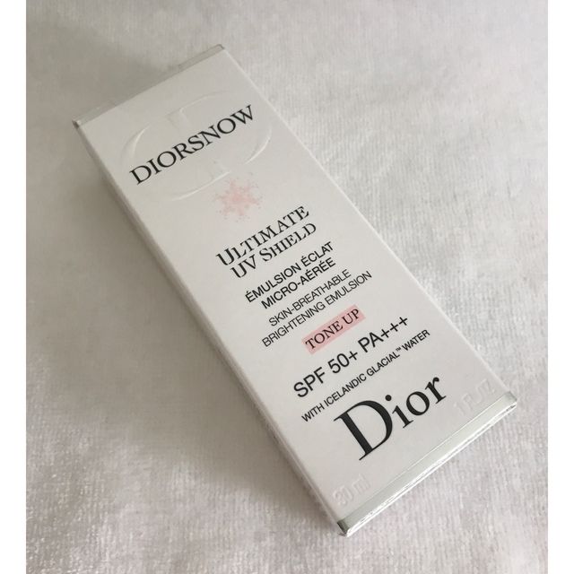 Dior スノー UVシールド トーンアップ 50+【新品】