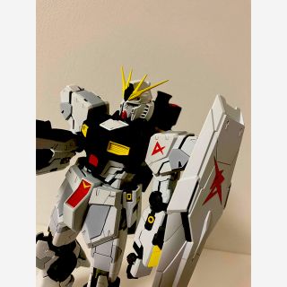 機動戦士ガンダム 逆襲のシャア νガンダム 完成品(模型/プラモデル)