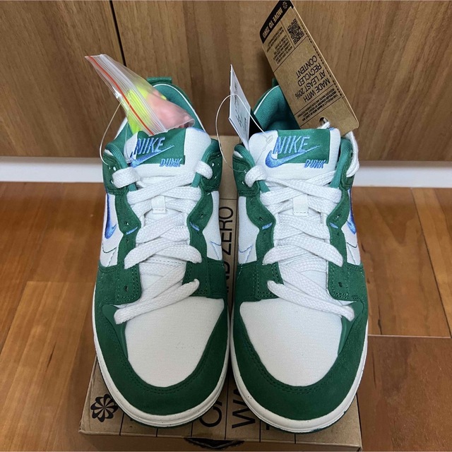 NIKE(ナイキ)のNike Dunk Low Disrupt 2 ダンク ディスラプト 25cm レディースの靴/シューズ(スニーカー)の商品写真