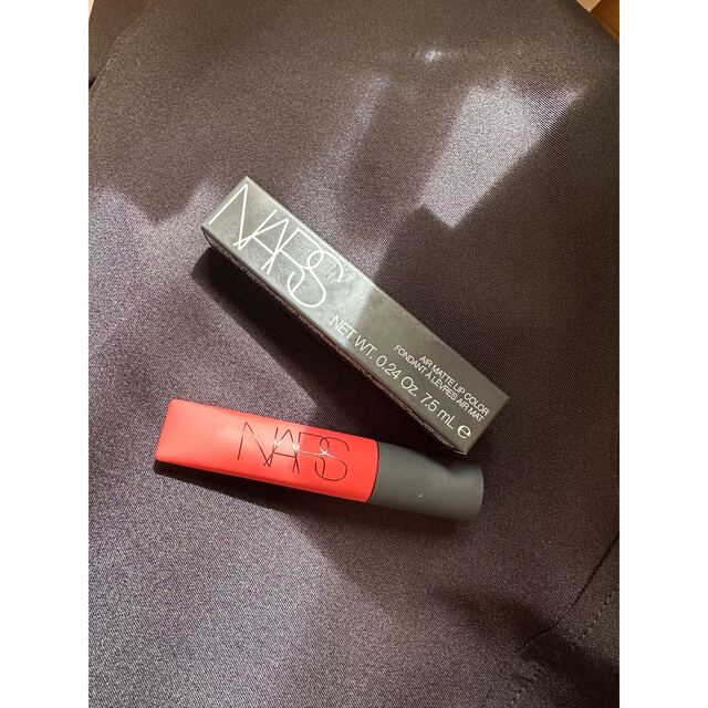 NARS(ナーズ)のNARS エアーマットリップカラー　0041ブリックレッド コスメ/美容のベースメイク/化粧品(口紅)の商品写真