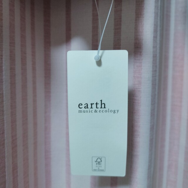 earth music & ecology(アースミュージックアンドエコロジー)のかぎ針スカラップニットプルオーバー　L アース ミュージック＆エコロジー レディースのトップス(ニット/セーター)の商品写真