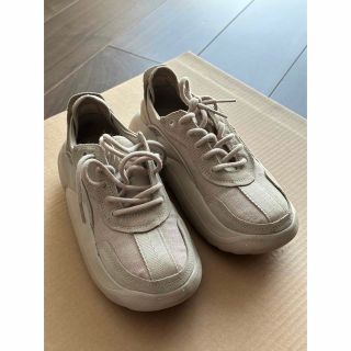 UGG - UGG アグ スニーカー 23.5cm W LA CLOUD LOW ベージュの通販 by