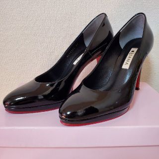 ダイアナ(DIANA)の最終値下げダイアナ エナメルパンプス レッドソール(ハイヒール/パンプス)