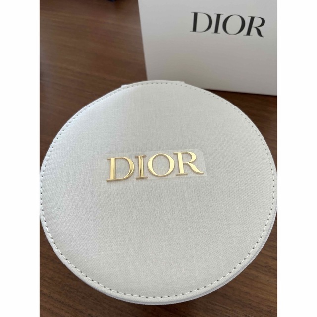 Dior(ディオール)のROSEPINK様 コスメ/美容のメイク道具/ケアグッズ(メイクボックス)の商品写真