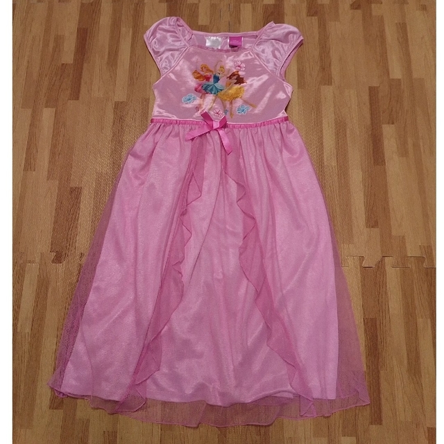 Disney(ディズニー)のディズニープリンセス　ドレス　120 キッズ/ベビー/マタニティのキッズ服女の子用(90cm~)(ワンピース)の商品写真