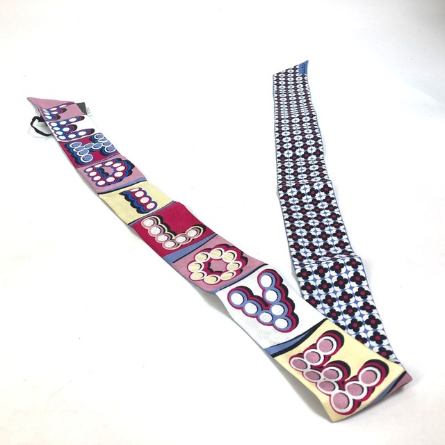 FENDI - フェンディ FENDI ラッピー FXT011 LOVE柄 ロゴ 花柄 フラワー