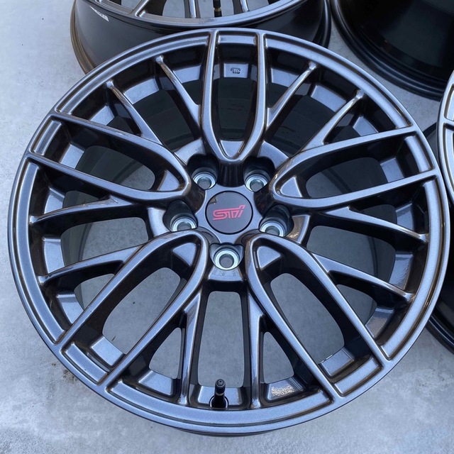 SALE/58%OFF】 猫丸様専用 WRX STI VAB2016前期 純正18インチアルミ