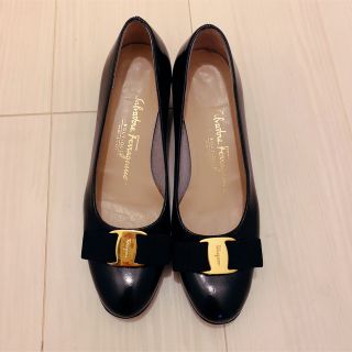 Salvatore Ferragamo - 未使用美品フェラガモFerragamo ヴァラパンプス